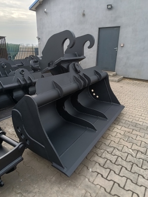 Łyżka skarpowa hydrauliczna 2200 mm poj.1.2 m3
 Cena 16500 netto